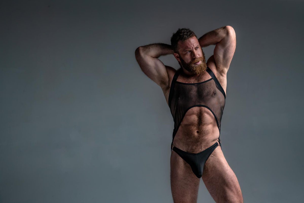 GAYPLAY tweet media