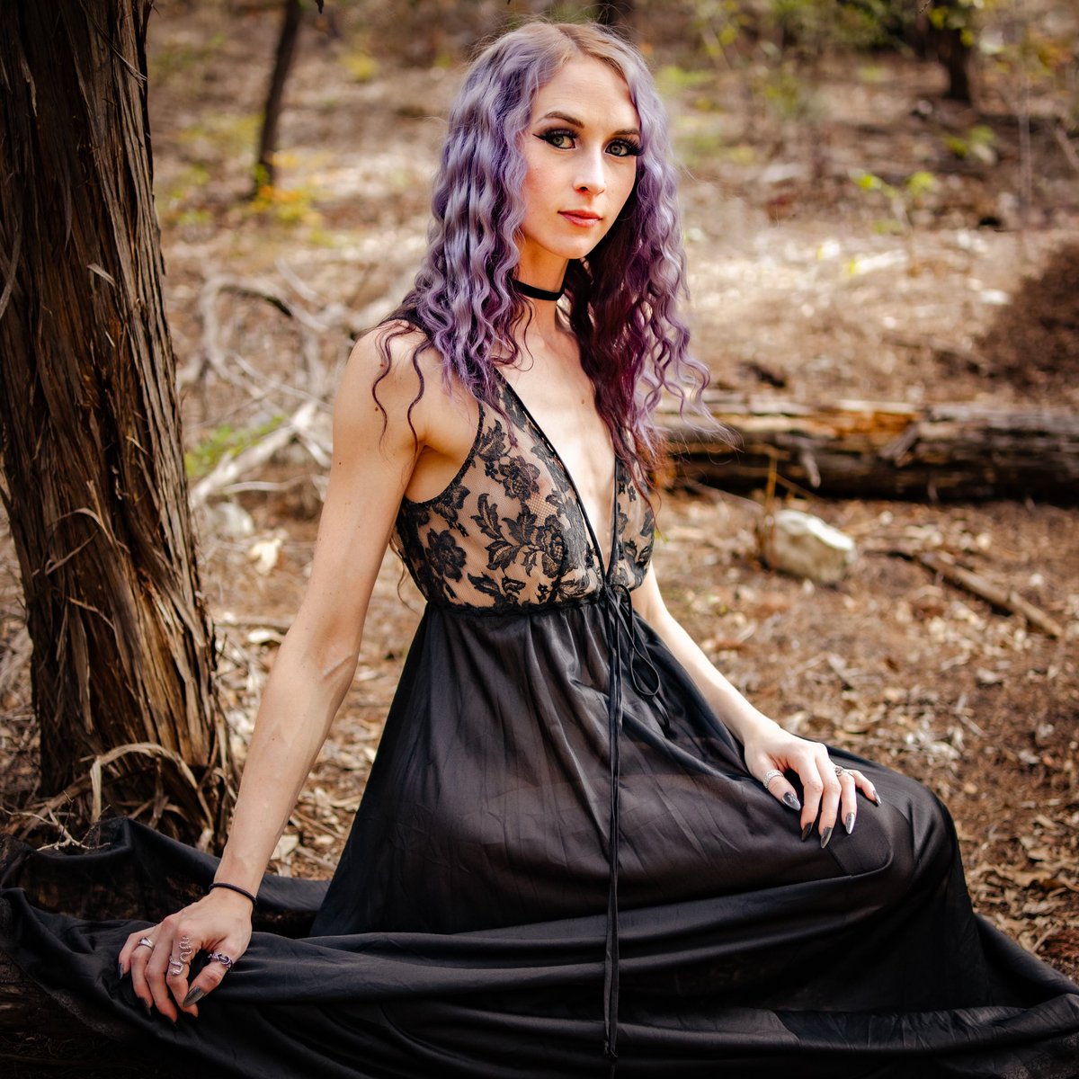 I never post anything here so I thought why not post something today. Model is Amelia. #model #atxmodel #woman #purplehair #outdoorphotoshoot #PhotographyIsArt #photography #photographer #vintageclothing