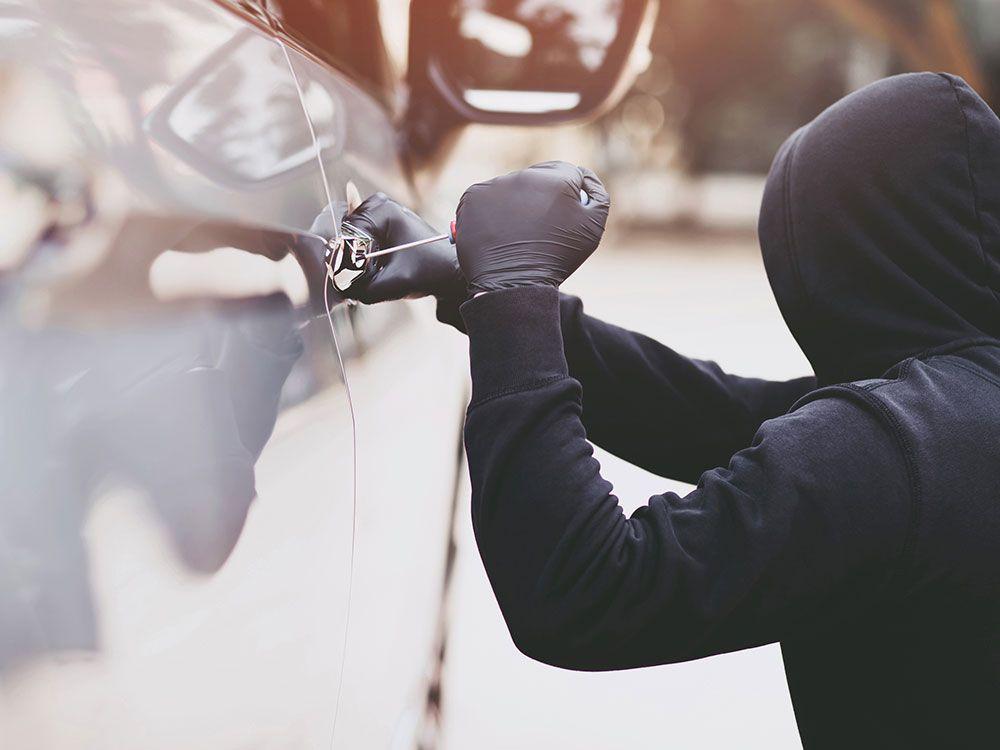Posthaste: How Canada's national auto theft crisis is costing you big money financialpost.com/news/auto-thef…