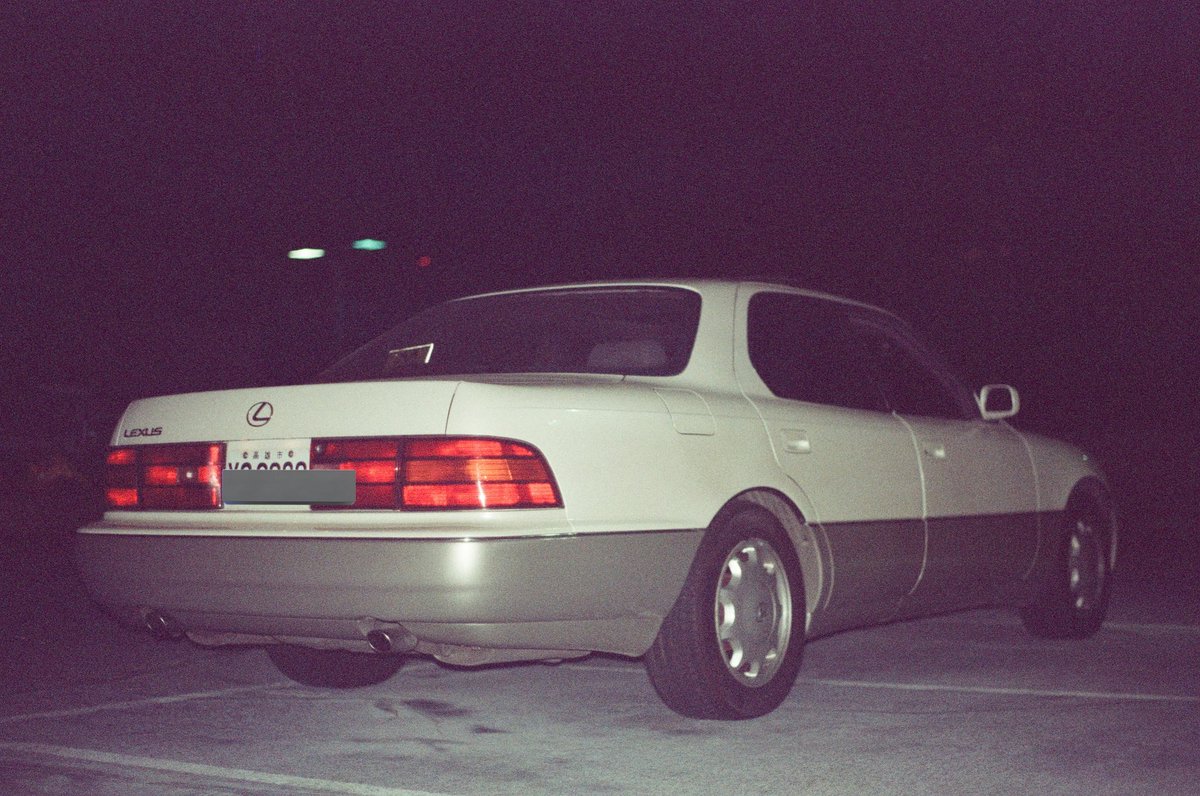 Miura2054's tweet photo. 📷:pentax z1
🎞️:Ferrania Solaris FG 100 Plus
🚙: @FoxAristo 🦊
#celsior #ucf10 #ucf11 #初代セルシオ #セルシオ #toyotacelsior #lexus #lexusls400 #lexusls #ls400 https://t.co/HES0gXnHwu