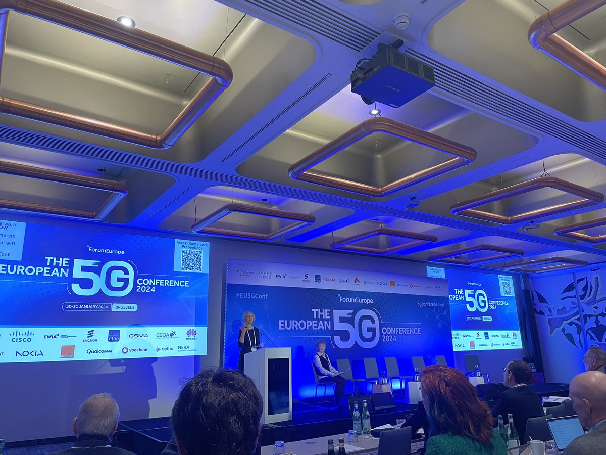 « #Connectivity is back at the top of the #EU policy agenda ». Strong speech delivered by @RenateNikolay this morning at #EU5GConf. We cannot agree more!