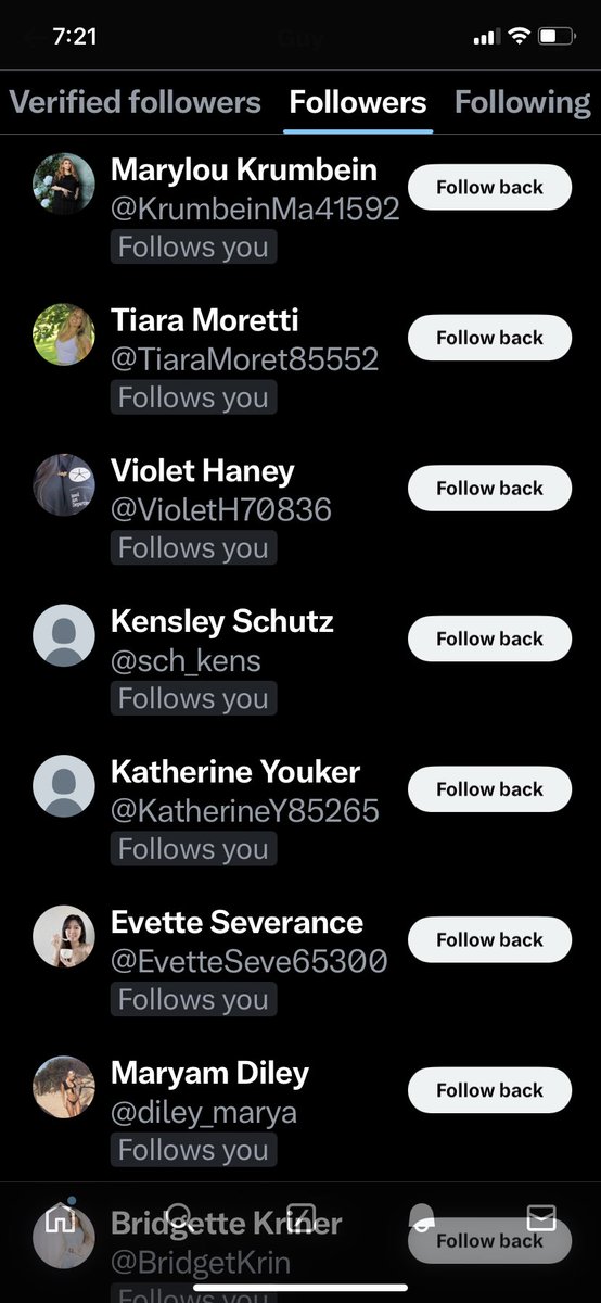 AdelaideRamPage's tweet photo. Is this proof of the lynx effect, or something else? 

#followers
#hotbots https://t.co/EUbsduupRL