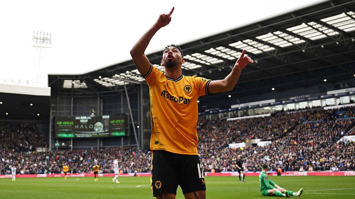 wwfc_chris's tweet photo. The black country derby was an indicator of how far Fosun have taken Wolves in recent years. WBA are the level we used to be. The level we are now is what we used to dream about. An established PL club, a team worth around £400m. I'm proud of where we're at right now!. 🐺 #wwfc https://t.co/UAVg77aLTQ