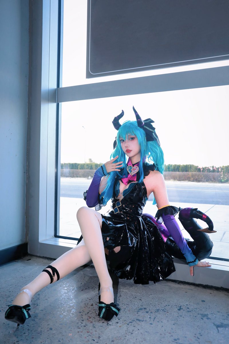 yuking0502's tweet photo. #初音ミク #VOCALOID #cosplay #miku #cos #コスプレ https://t.co/Ermv1sB37V