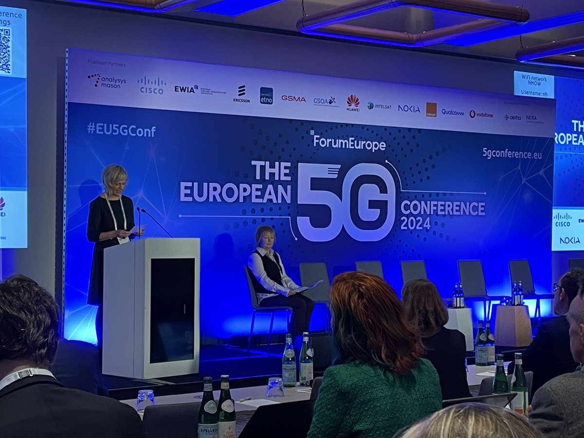 We need to set the right incentives for future oriented regulation and making #5G a success  is a collective challenge. We can do it if operators, manufacturers and regulators work together #eu5gconf @RenateNikolay
