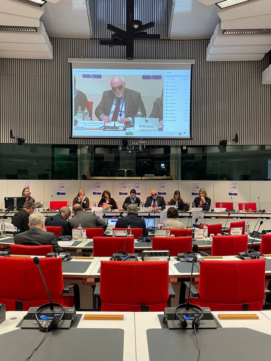 📢WE ARE LIVE! Follow our event discussing what #investments and #reforms can bring both social and economic benefits. Check out the speakers👉europa.eu/!jrbDPm Watch live👉europa.eu/!TnRDj3 🤔Ask our questions on sli.do w/ key #inclusivegrowth
