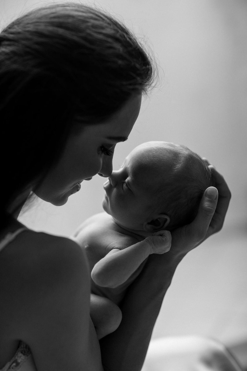 DavLucia's tweet photo. Disegna il sorriso 
che lei ti donerà 
ogni volta 
che ti carezzerà il cuore
non avrai bisogno di parole
perché avrai sempre
il suo amore
#Riverberi  #CasaLettori
@Maria_AnnaPatti 
@AnnamariaCandy 
@Giulicat1512 
@gianna11235 
@sorridicncausa 
@672Cilia https://t.co/U6V3k0QQTC
