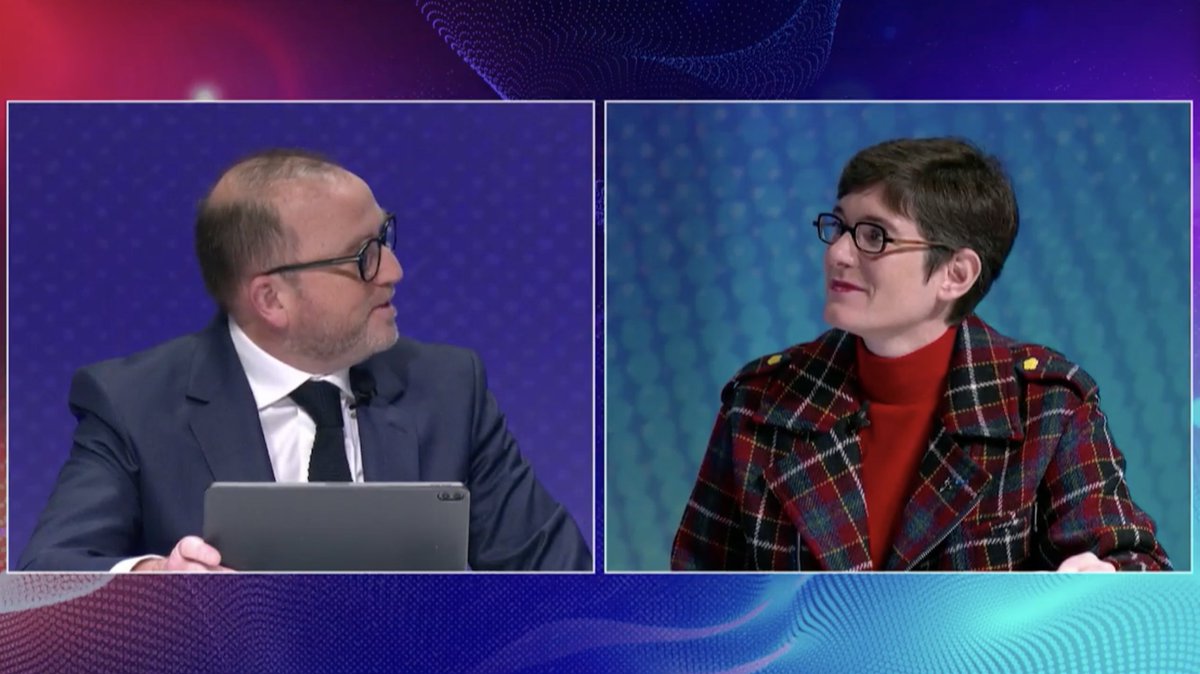 #ESANTE24 C'est au tour de Claire Biot, Vice-présidente de l’Industrie de la Santé chez @Dassault3DS de s'exprimer : 'Meditwin' #France2030, #CESLasVegas, jumeaux numériques...