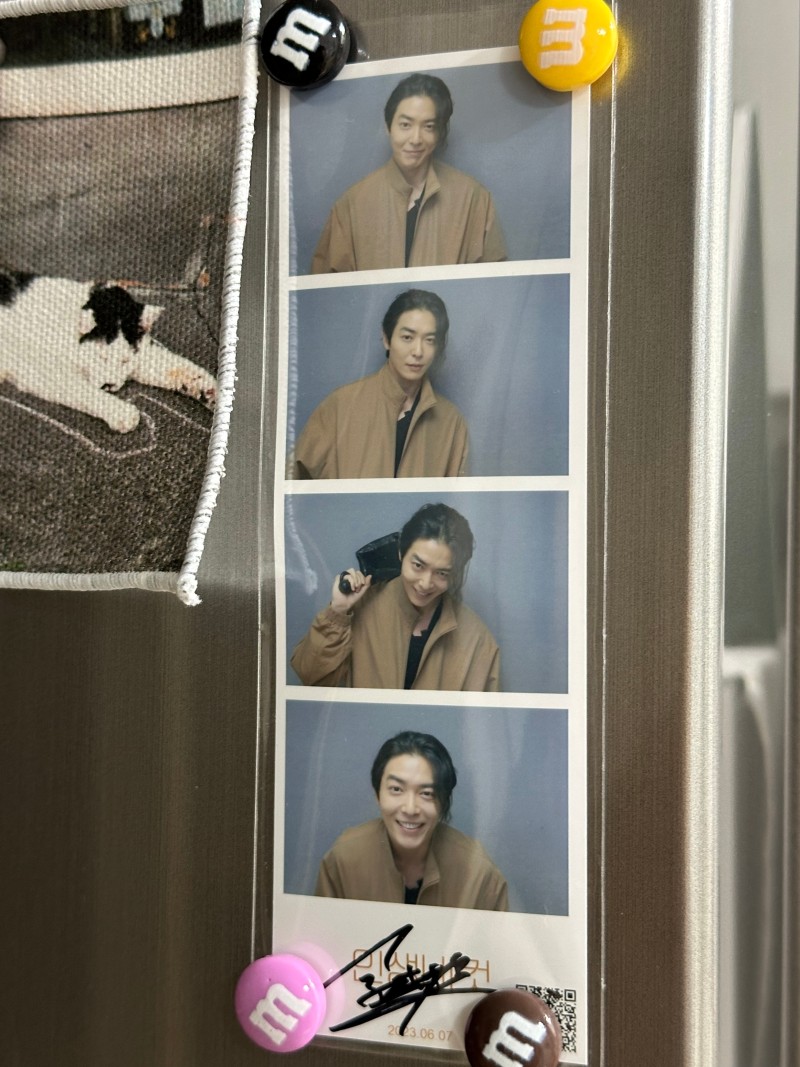 another lucky fan got jaeuck's life pics 🥹🤎
🔗 m.blog.naver.com/same_to_you/22…