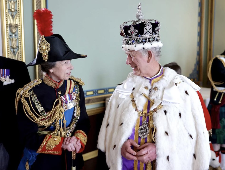 Tatlermagazine's tweet photo. Why Princess Anne is the ultimate royal โsuperheroโ and pillar of strength for King Charles III https://t.co/Cru2T12kuD https://t.co/VUjso2Nf4T