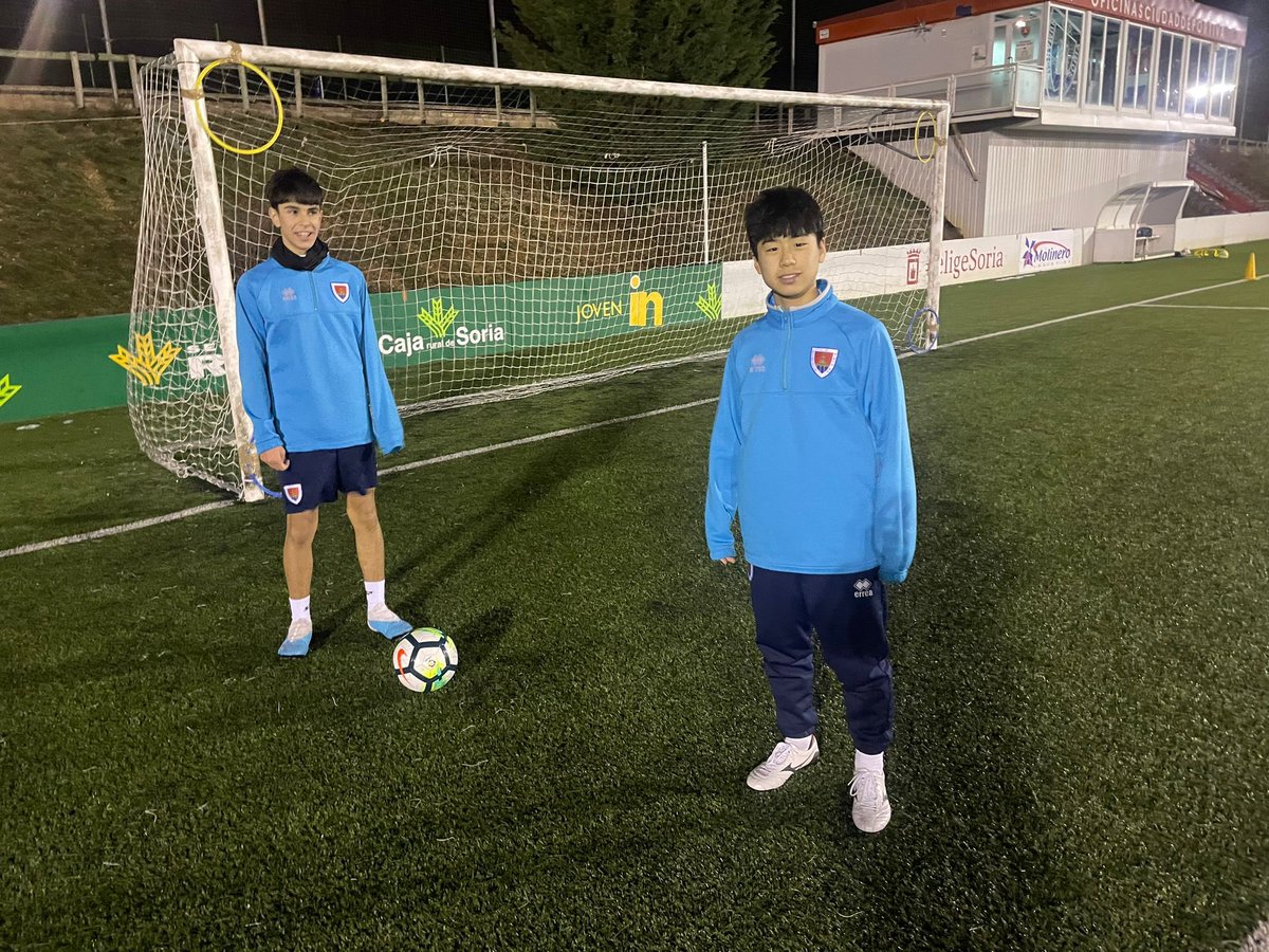 WakatakeGroupJP's tweet image. 今シーズン@wakatakegroup は@cdnumancia と非常に良い関係性を築くことができました🤝

日々選手たちのケア、そしていつも選手たちの様子や写真をたくさん送って下さるヌマンシアの皆様、本当にありがとうございます！これからもよろしくお願いします🙏

#immersionprograms
#VamosWakatake