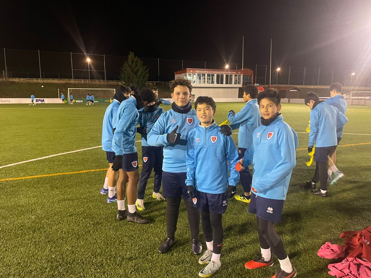 WakatakeGroupJP's tweet image. 今シーズン@wakatakegroup は@cdnumancia と非常に良い関係性を築くことができました🤝

日々選手たちのケア、そしていつも選手たちの様子や写真をたくさん送って下さるヌマンシアの皆様、本当にありがとうございます！これからもよろしくお願いします🙏

#immersionprograms
#VamosWakatake