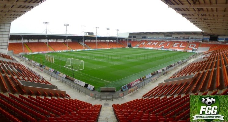 Tonight @talkSPORT2 from 6.45pm @BlackpoolFC have the best home record in L1. Can they take that form into a @BSM_Trophy quarterfinal against the holders @OfficialBWFC at Bloomfield Rd? Me & @mickygray33 on commentary duty - 7pm kick off