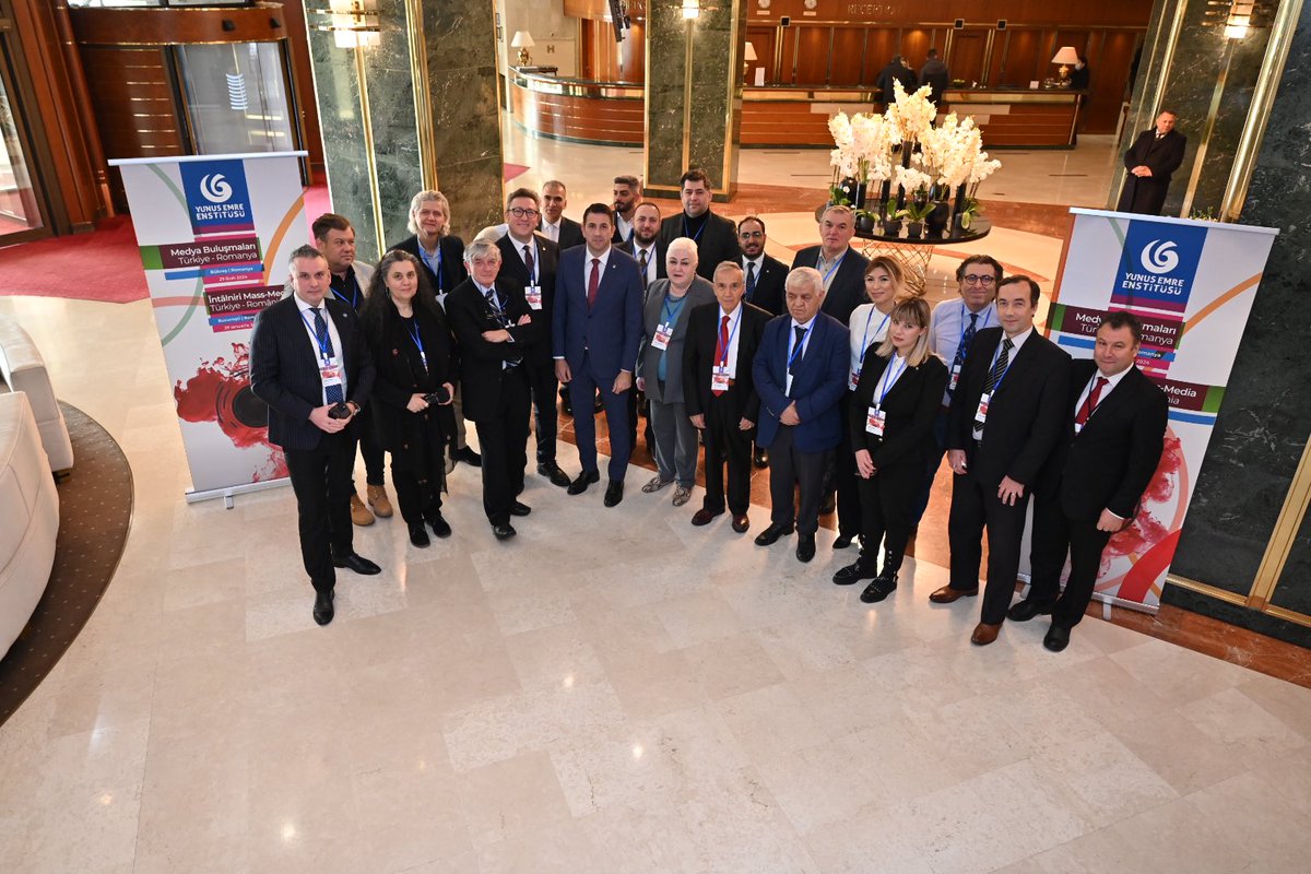 🇷🇴 #NoiÎnPresă
Programul “Întâlniri Mass-Medya Türkiye-Romanya” s-a desfășurat cu un mare interes din partea reprezentanților mass-media din România.

<a href="/yeeorgtr/">Yunus Emre Enstitüsü</a> 

radiouzpr.podbean.com/e/forumul-mass…