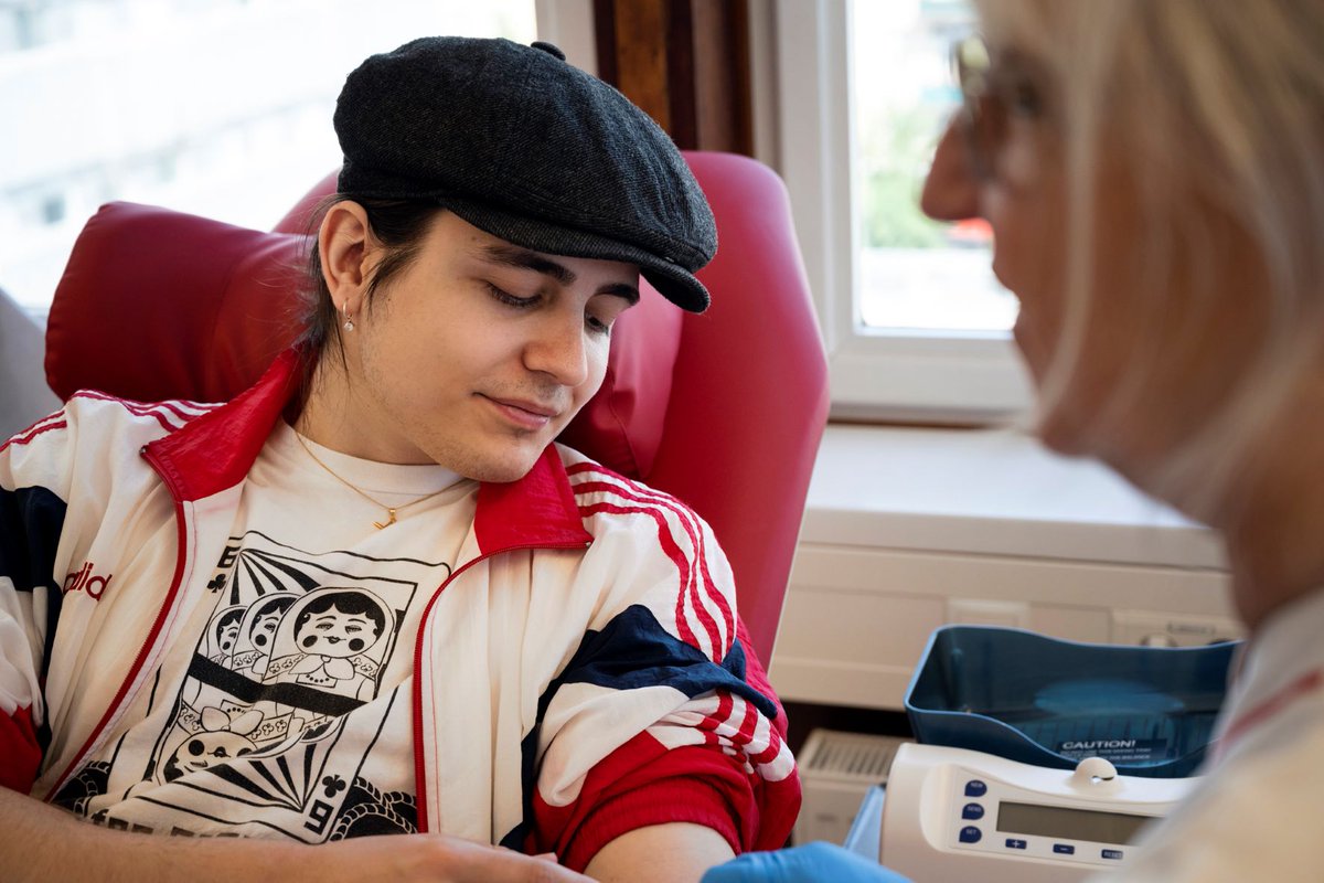 Nu är sidan lanserad. Kolla in den! Blodgivare i Stockholm kan se sina blodgivningar, provvärden och dela digitala utmärkelser i sociala medier.  Logga in i Min blodgivning här: blodgivning.geblod.nu