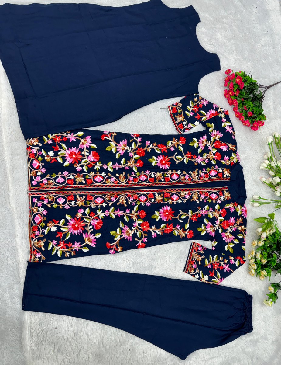 jay_sarees's tweet image. D no IM227 - Price 1950/-
Kashmiri Embroidered Jacket with top and bottom pant.
Full Stitched Free Size
To order DM us or watsapp us at 9650506590
@kashmiriworksuit #salwarsuit #3pcsset #ethnicwear #palazzoset #salwarkameez
@sareesbyabhilasha