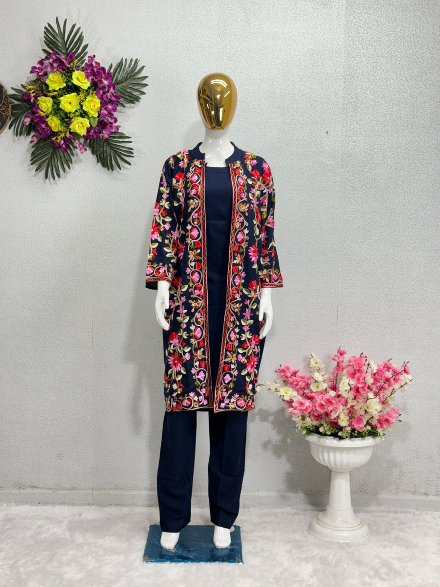 jay_sarees's tweet image. D no IM227 - Price 1950/-
Kashmiri Embroidered Jacket with top and bottom pant.
Full Stitched Free Size
To order DM us or watsapp us at 9650506590
@kashmiriworksuit #salwarsuit #3pcsset #ethnicwear #palazzoset #salwarkameez
@sareesbyabhilasha