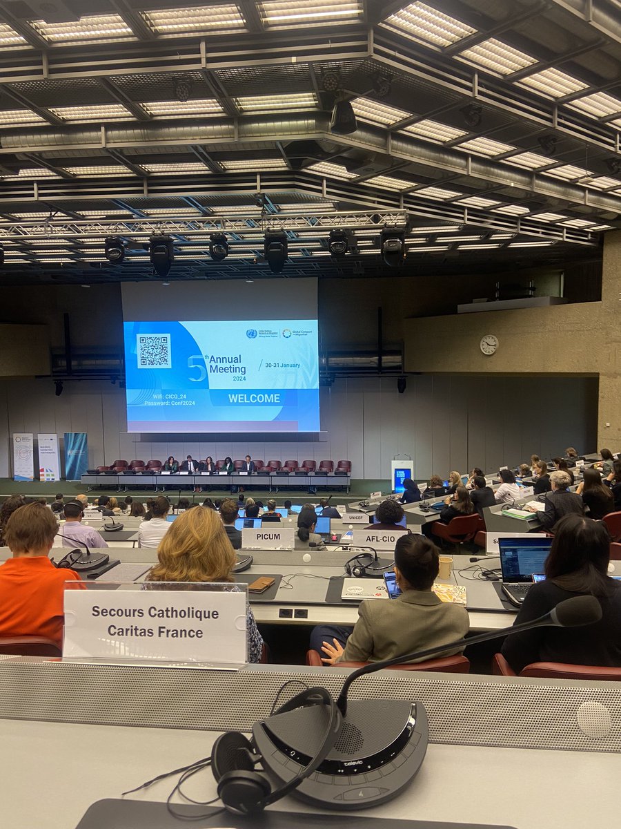 Ouverture de la 5e réunion annuelle du Réseau des Nations Unies pour les Migrations. 
🔊Des actions concrètes doivent accompagner les ambitions présentées, pour que les engagements du Pacte Mondial Migrations soient mis en œuvre. (1/2) #HumanRights #migrantrights