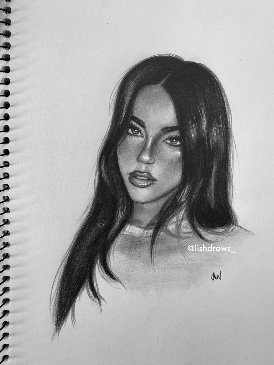 lishdraws_'s tweet photo. @madisonbeer 🤍✏️
-
What do you think! :)
#madisonbeer #drawing https://t.co/XrQgO5hAey