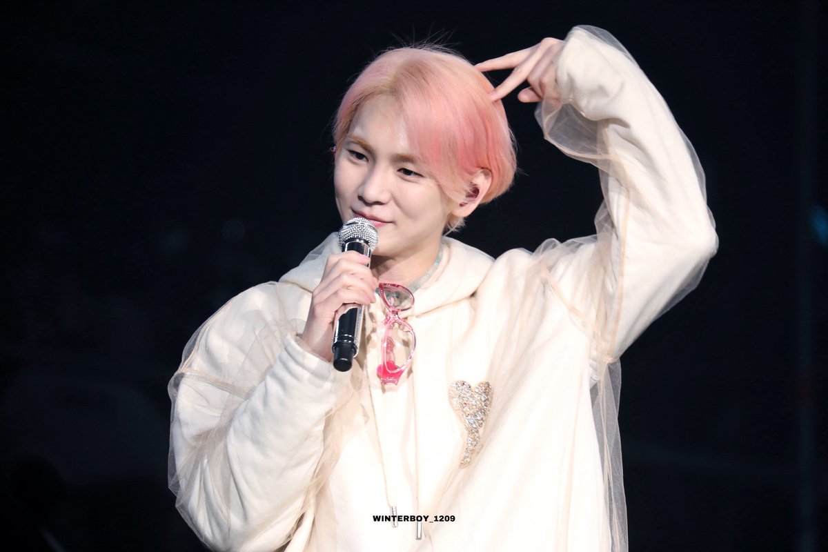 Winterboy_1209's tweet photo. 240127 키랜드 KEYLAND 

아 귀여워

#샤이니 #SHINee  #KEY #키 #기범 #김기범 #キー https://t.co/b2brqomprZ