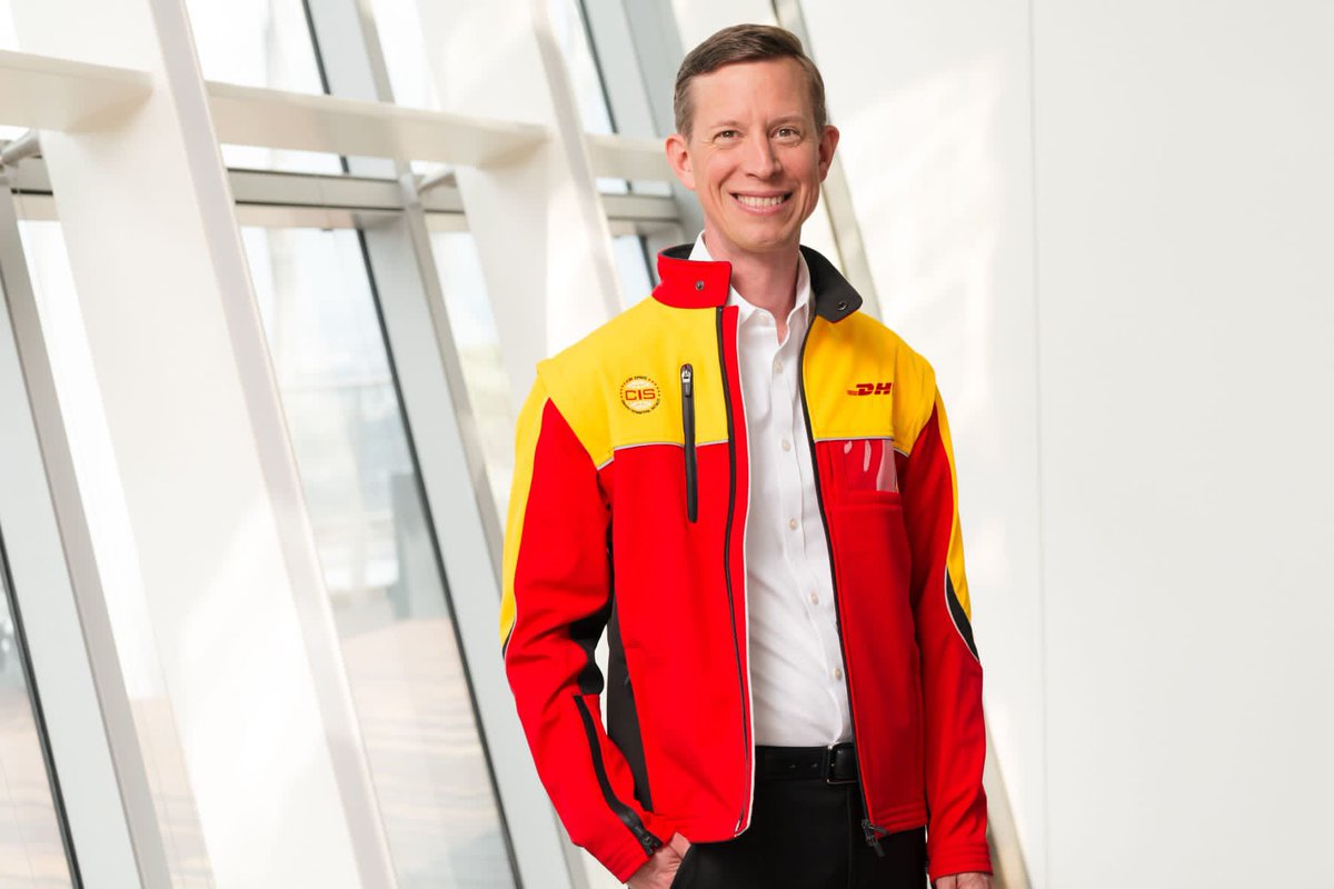 #DHL stellt sich klar gegen Rechtsextremismus. Personalvorstand Thomas Ogilvie sagt im WDR, wie wichtig es ist, dass Wirtschaft und Gesellschaft jetzt ein ganz klares Zeichen setzen (ab Minute 8:02) ardmediathek.de/video/lokalzei… #NieWiederIstJetzt