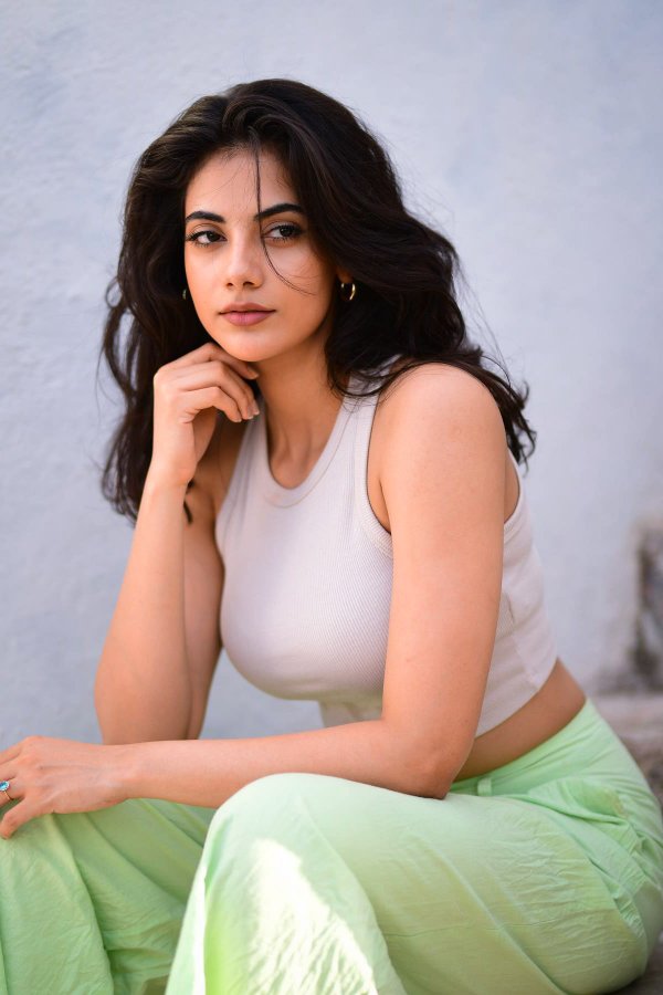 GFFNySXbwAAdZv8?format=jpg&name=900x900