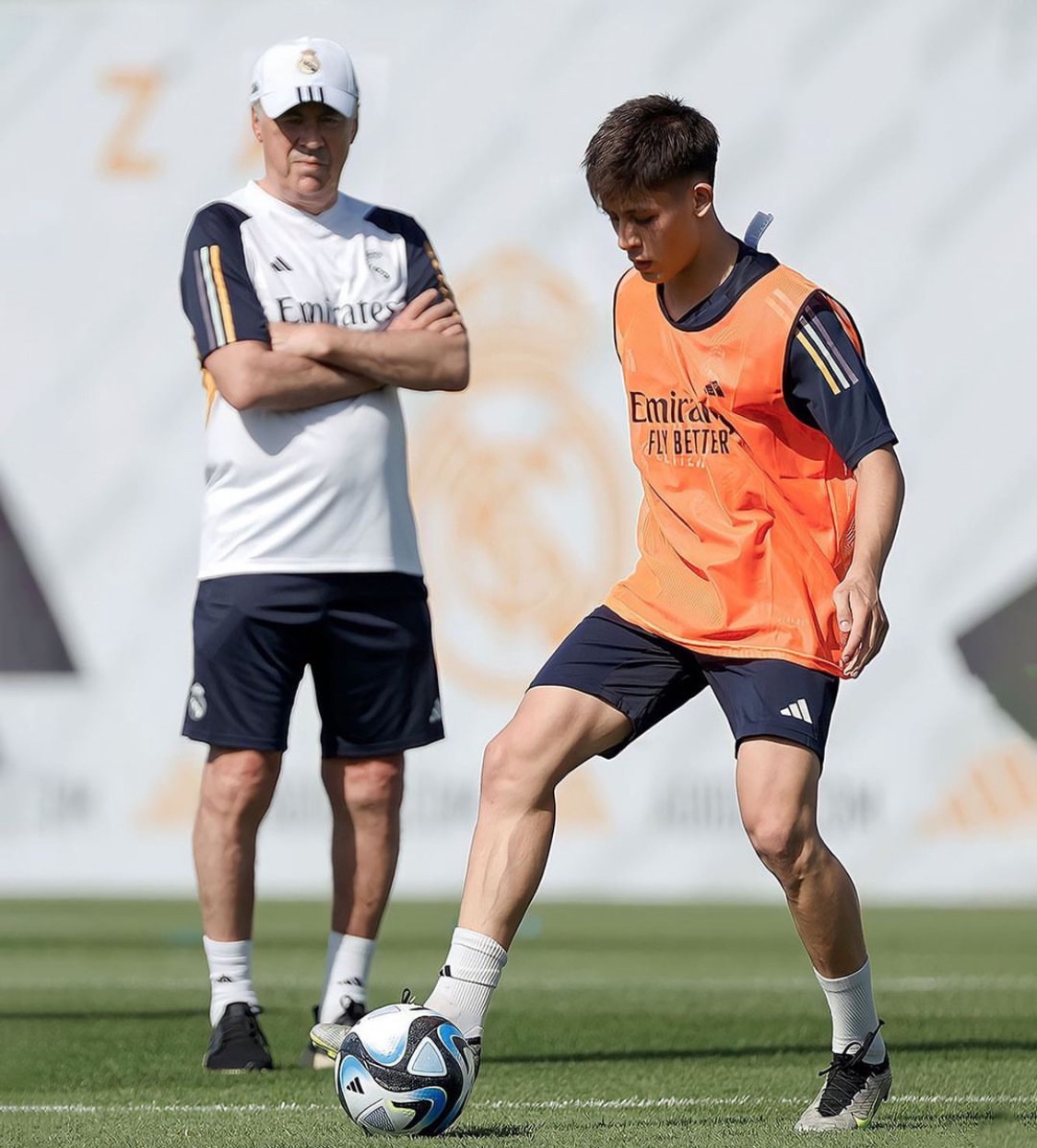 🚨 Leaked Real Madrid 2024/25 Champions League Training Kit.