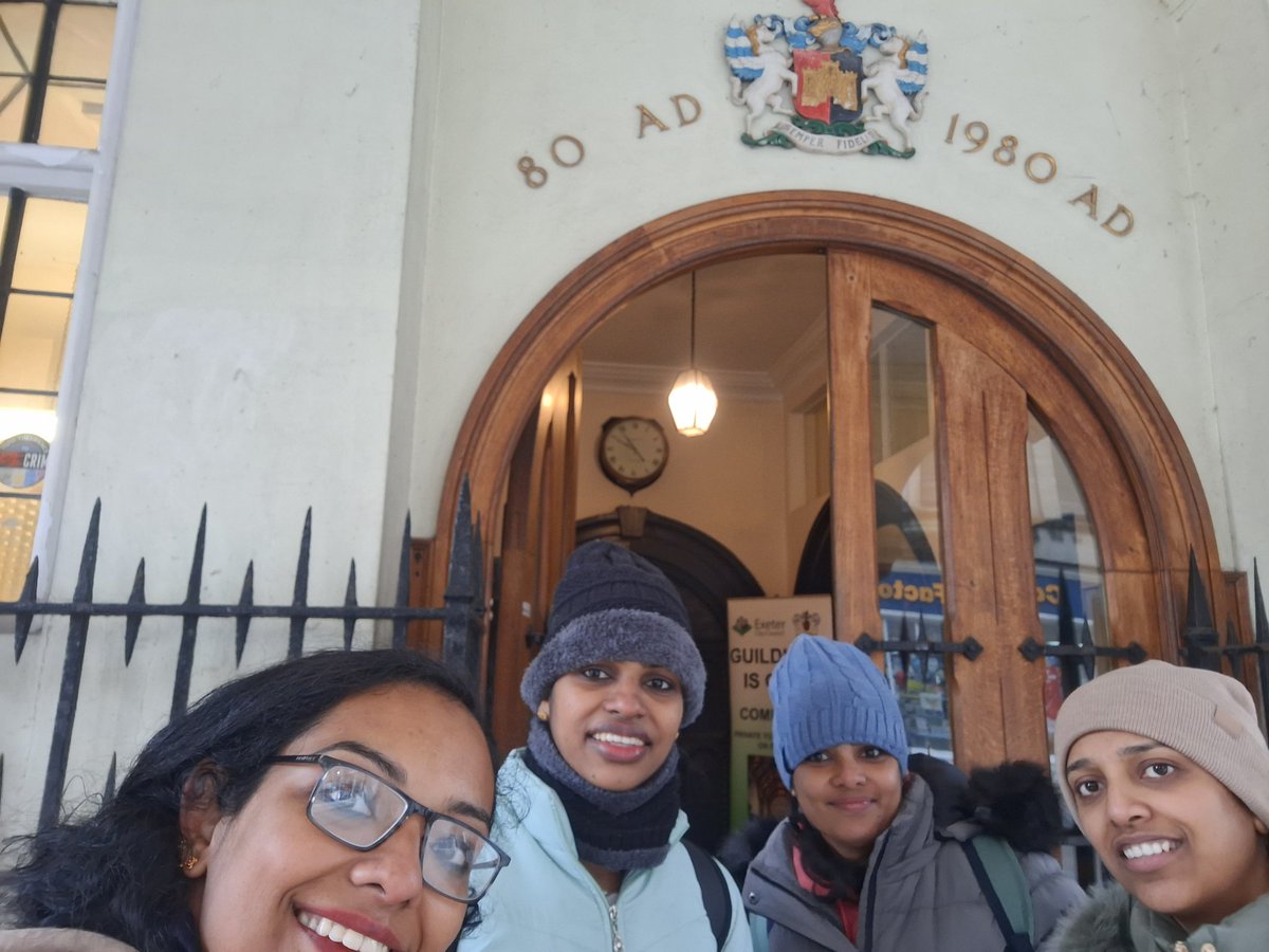 Roopaeld's tweet image. 