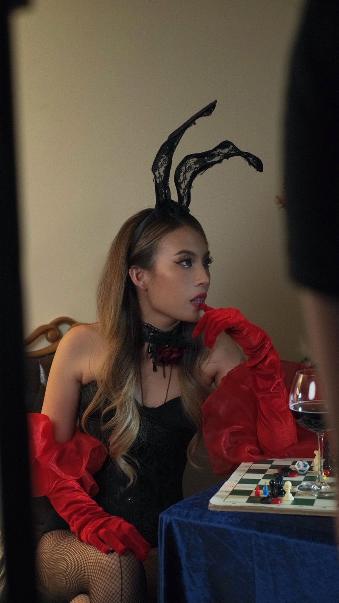 shida1st's tweet photo. ANTE BELL released "SWAY" M/V 🤍
https://t.co/Zk161DQldE…

#ANTEBELL
#SwayANTEBELL
#SHIDA_ANTEBELL
#TPOP
.
.
.
.
.
.
#oohswayyeahyeahigotreddressonmabodyyeahyeahlikeoohswayyeahyeahเธออย่ารอช้าถ้าเธออยากเข้ามาเด้ https://t.co/ETT8G4iL2S