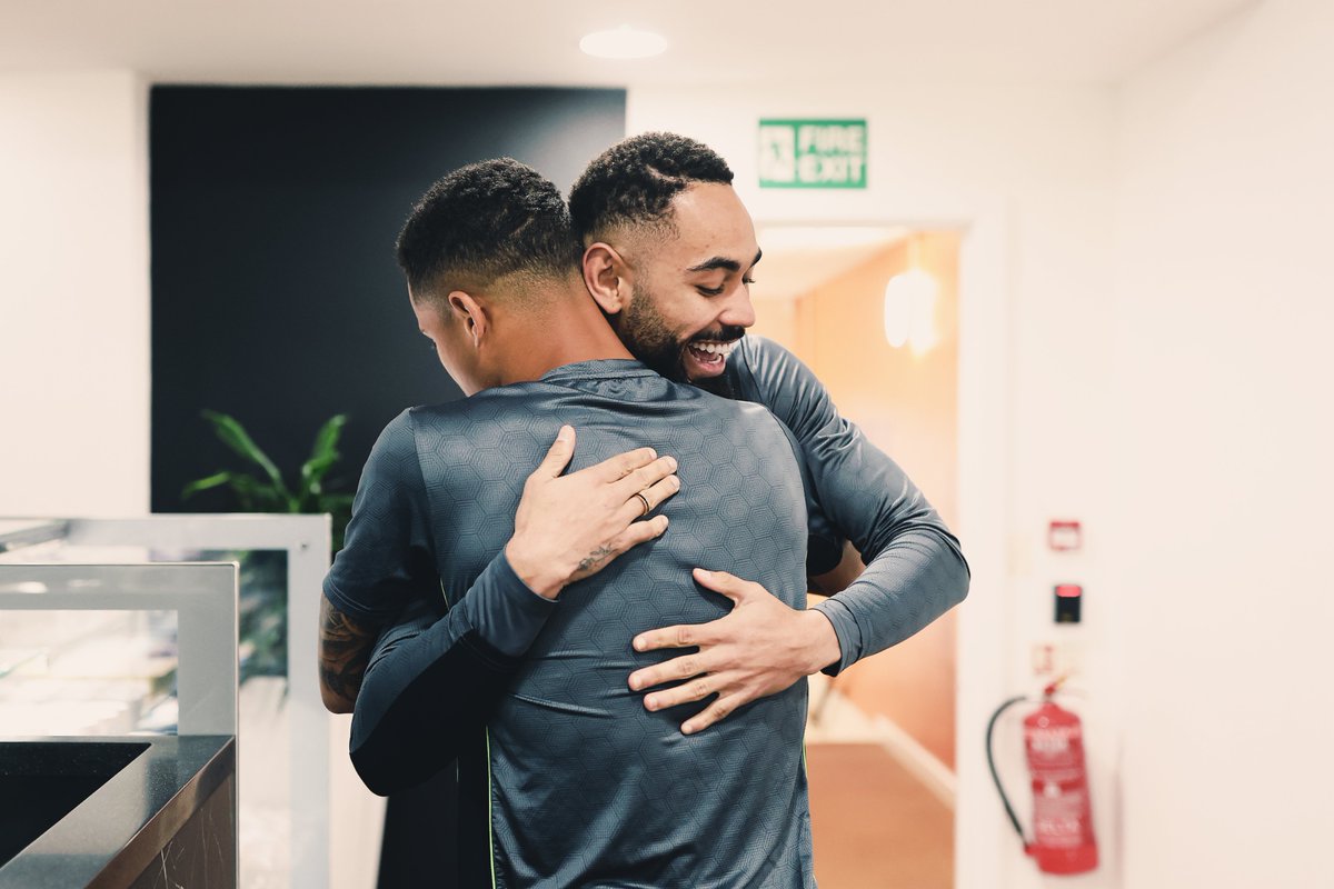 Wolves tweet media