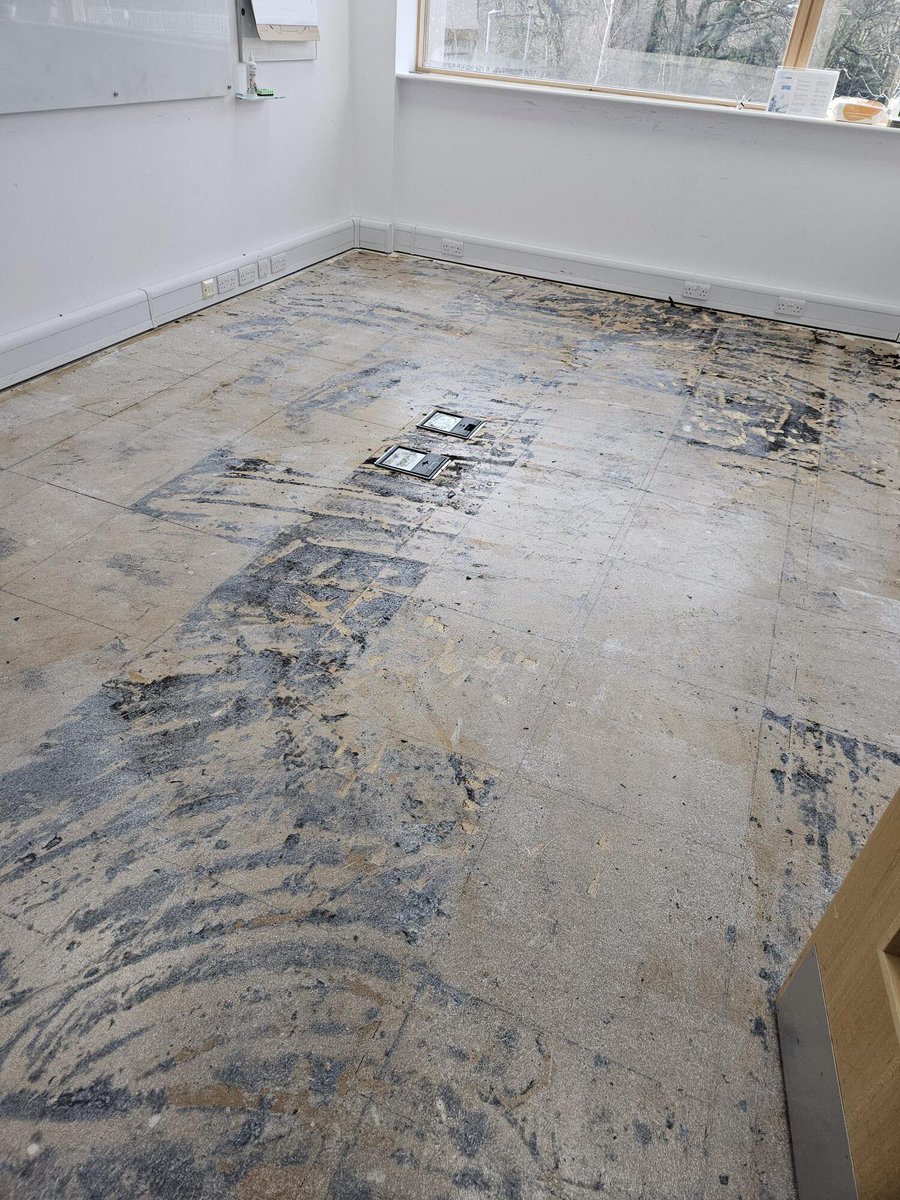 dctuk's tweet photo. The process of one of our recent flooring projects😱
Using: Nouveau Apollo Galaxy Grey
Click the link for more info: https://t.co/JKwhdOoQJq
If you want us to complete stress-free fitting for your project, click this link- https://t.co/8OEcvWzpKS
#FDCTUK #FittingProject https://t.co/AeoeMfh8fS