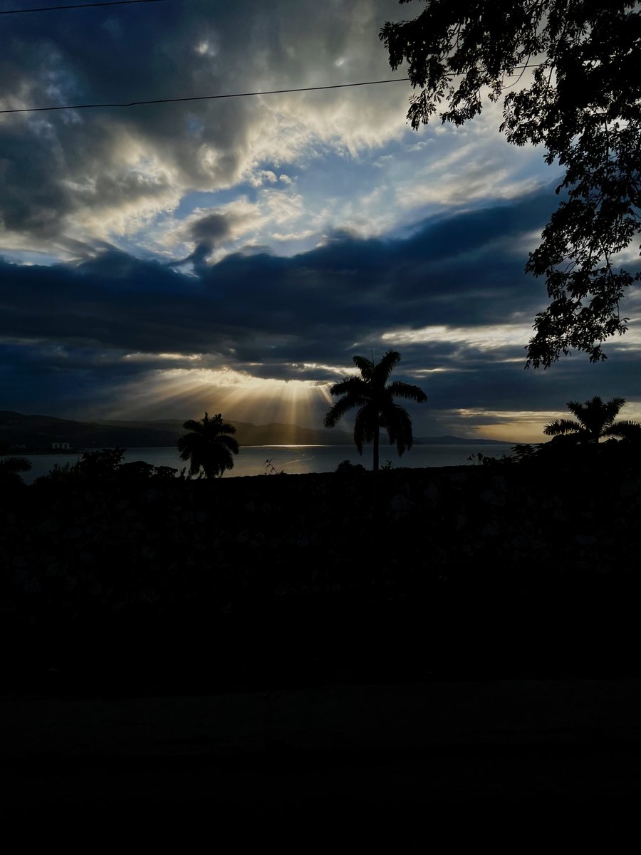 Nature0scapes's tweet photo. @VisualsbySauter This one has to be one of THE best shots I've taken so far this year, taken via IPhone 13 Pro 📷 https://t.co/WdGML5bHBm