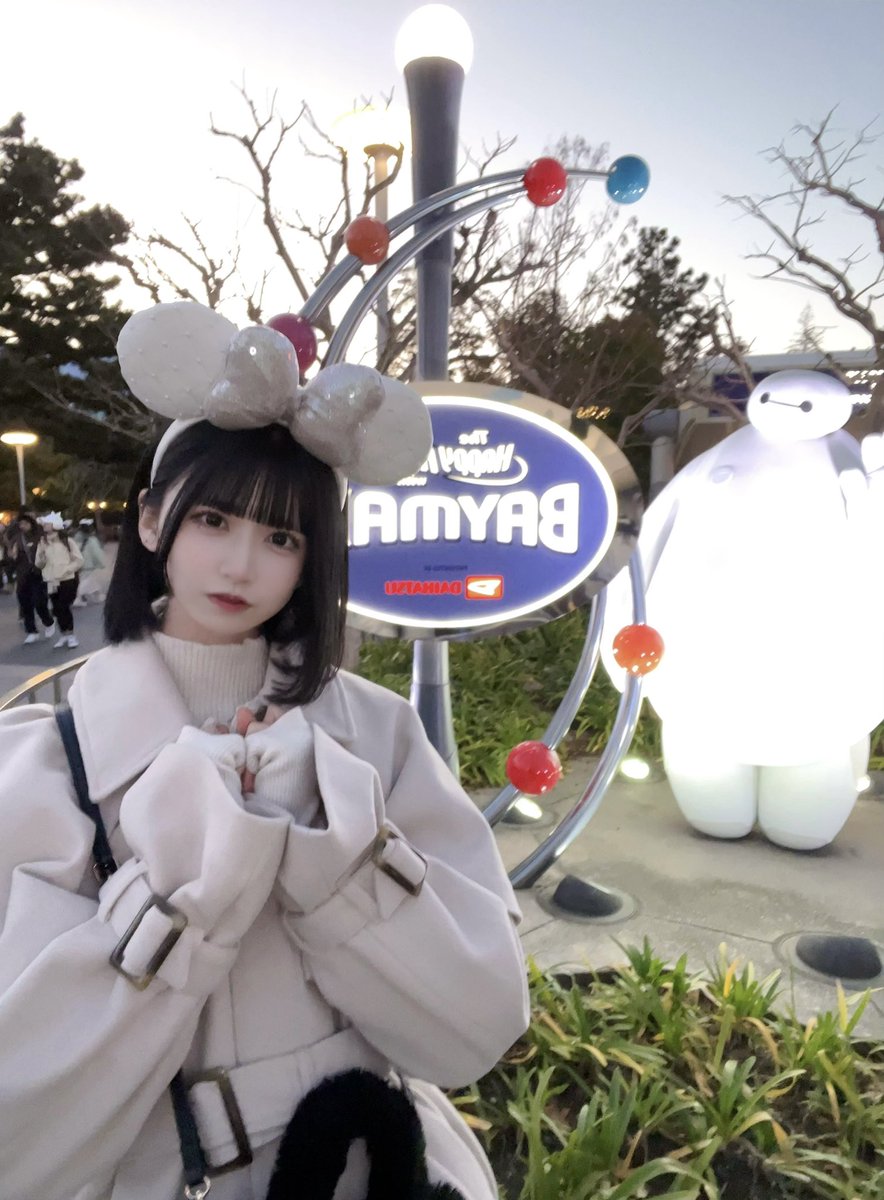 なんか似てる？ https://t.co/UXQTOk36Yn