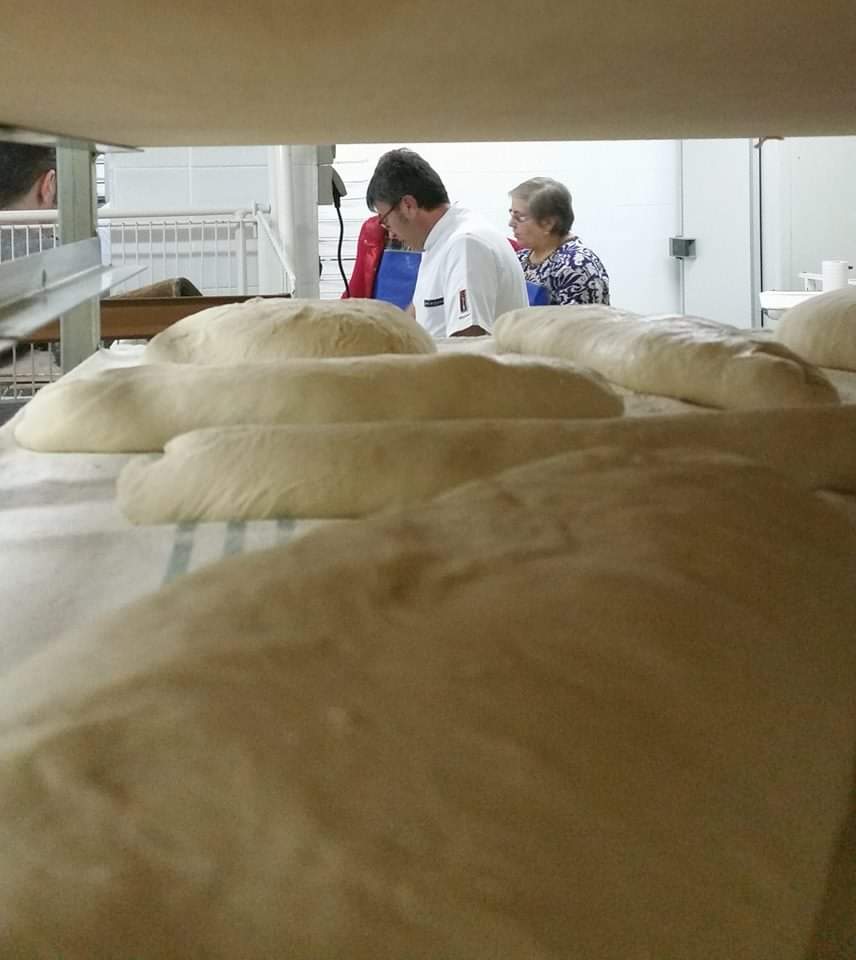 mamenflow's tweet image. Aquellos días en #Flow_Cooking donde @jesusmachiloren venía a enseñarnos a hacer #PanDeVerdad.
#BudnosRecuerdos