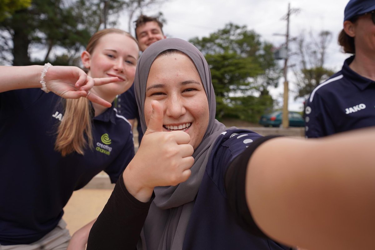 To enable this growth, we took our biggest ever team of Legends to the Blue Mountains for the annual @CreatingChances #KickOff2024 event to connect ideas and bring out the best in each other 🌻 @NSWEducation @football_united