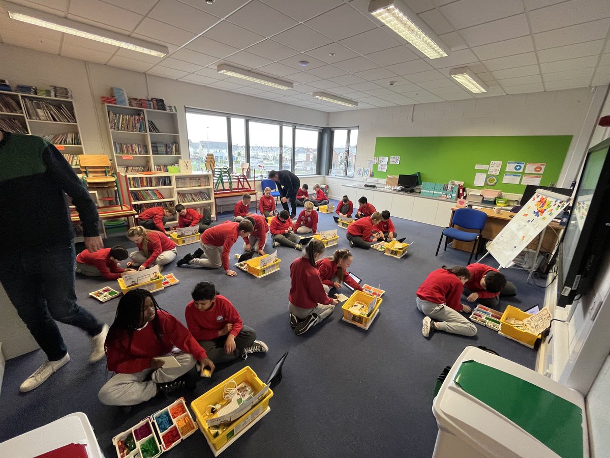 Mr.Mackin’s 5th Class testing out our new Lego Spike sets. Exciting times ahead for STEM in St.Paul’s