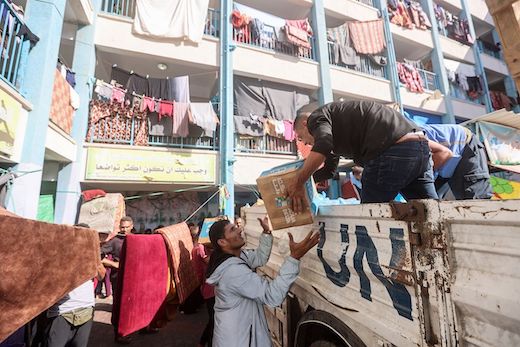Jonathan_K_Cook's tweet photo. Israel has long plotted the downfall of UNRWA, aware that it is one of the biggest obstacles to eradicating the Palestinians as a people. Now most of the West is actively helping it advance its genocidal policy.

My latest article can be read here:
https://t.co/vwY4XyMYQZ https://t.co/Q7TupPoukz