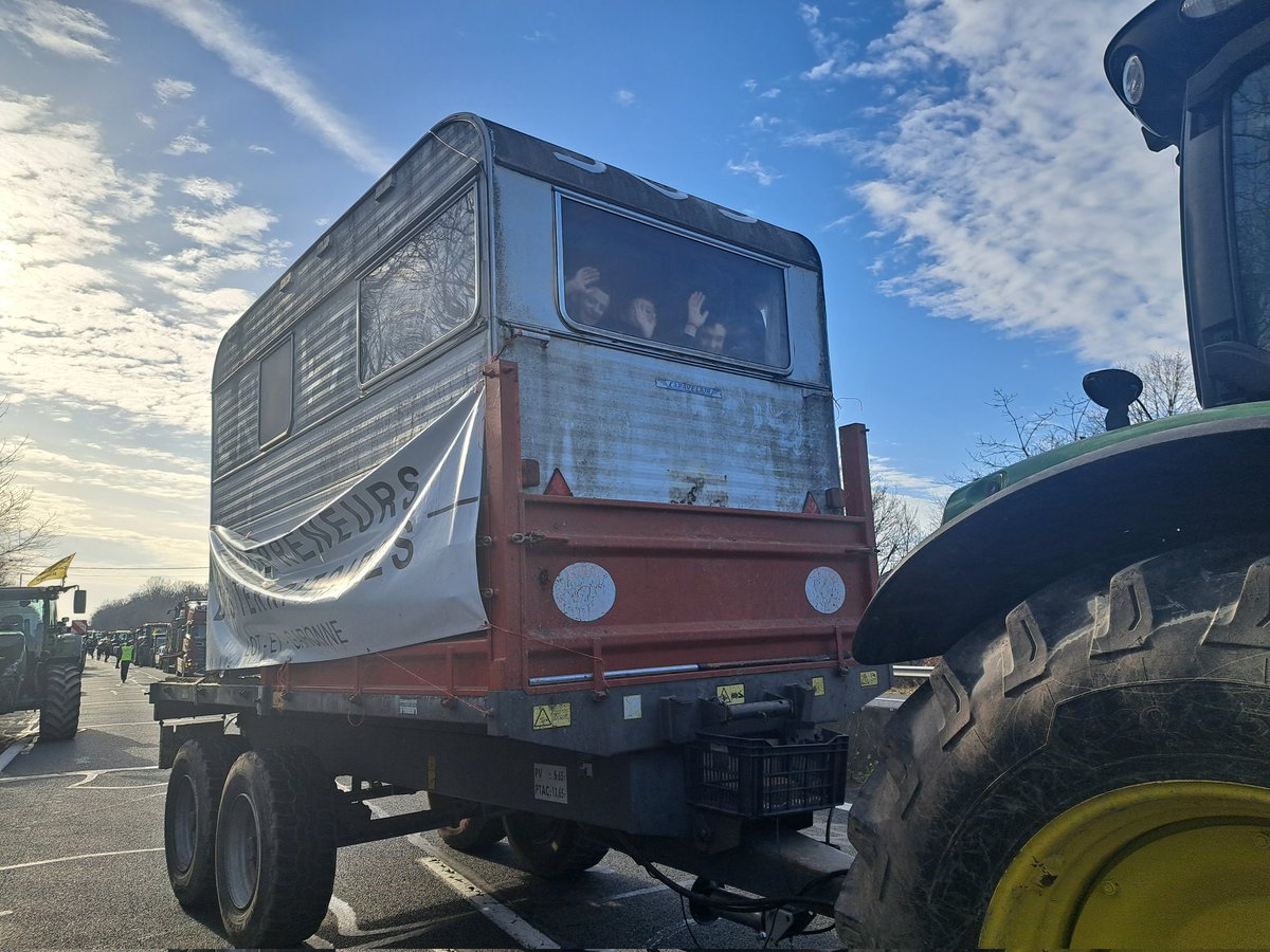 Elodie Viguier tweet media