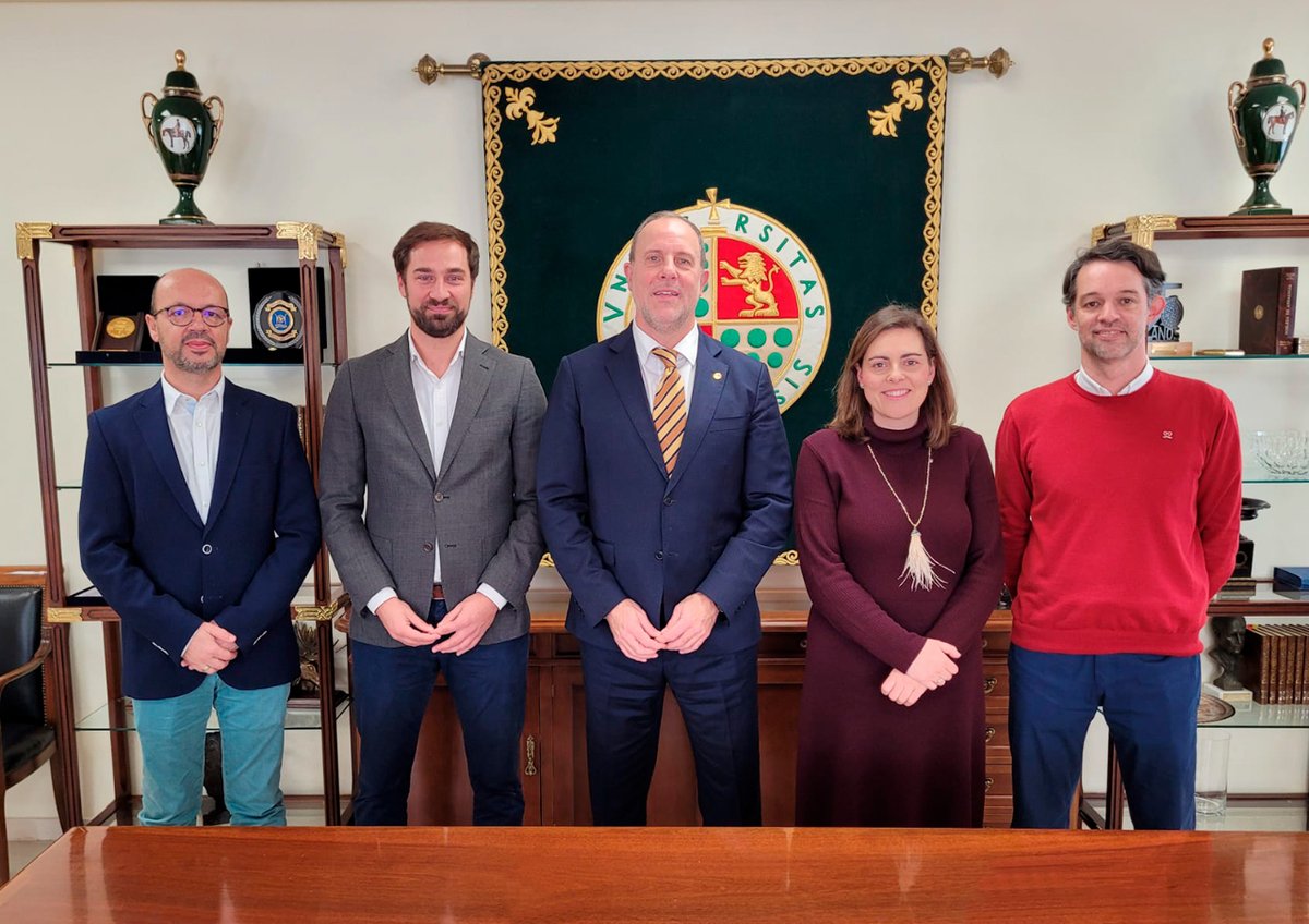 Universidad de Jaén tweet media