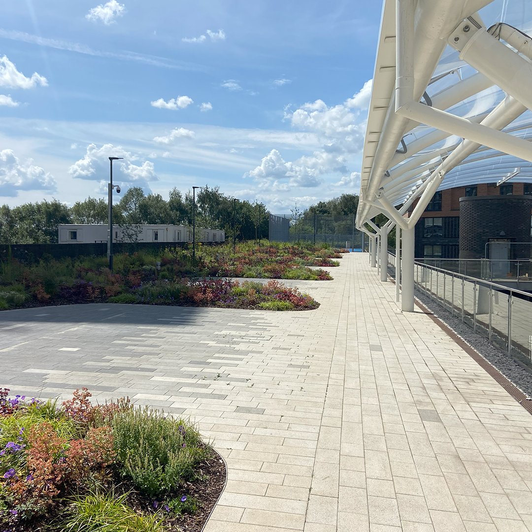 SCLYork's tweet photo. We recently delivered the groundworks and public realm on the disused Monk Bridge viaduct in #Leeds, contributing to its transformation into a stunning elevated urban park in a complex 18-month project. 

https://t.co/RWK7XhpGOZ https://t.co/yx4kDoHX2R