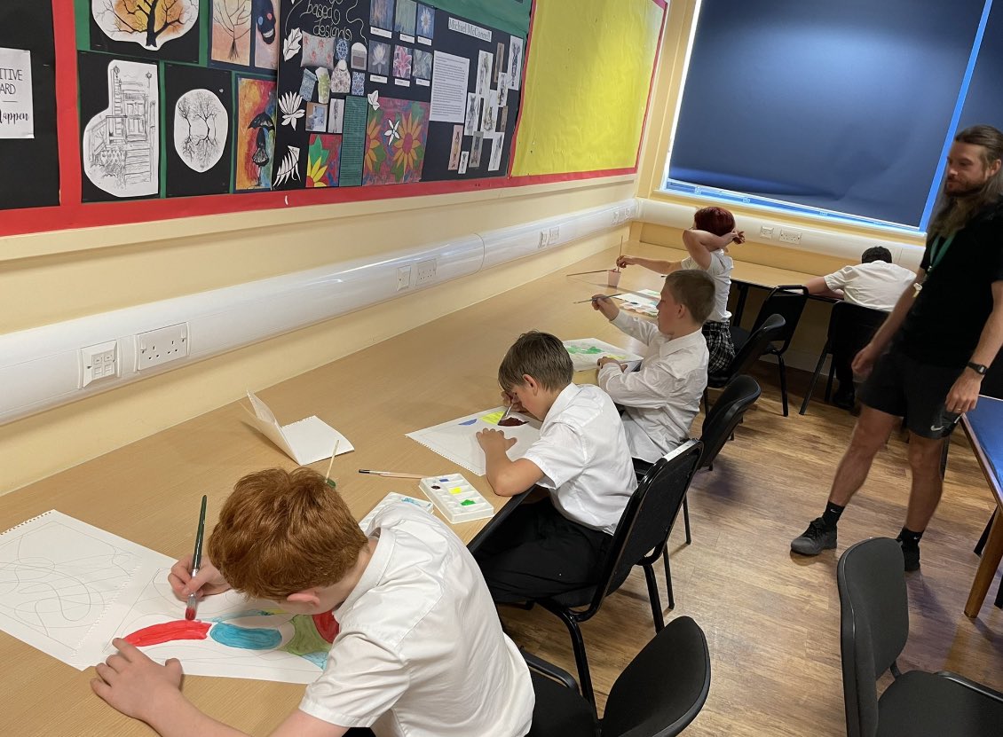 Chances_Edu's tweet image. Chances would like to thank the @normantrust who have kindly funded the school to be able to develop students self confidence through minor projects! The money will be an amazing help to support our children 👏