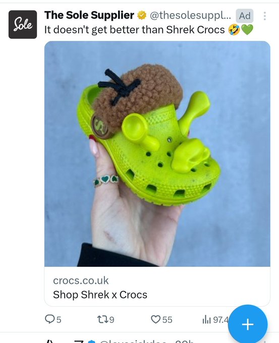 I don't even like crocs but I kinda want these.... 😂 https://t.co/ta04BeAkPQ