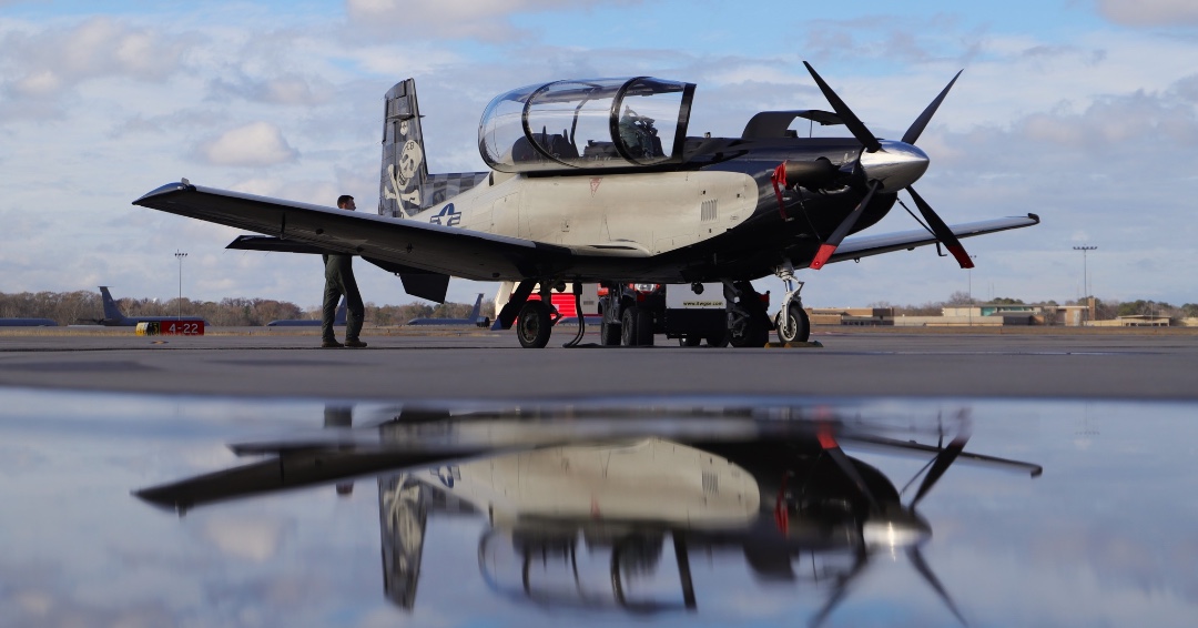 kmeiaviation's tweet photo. ☠️☠️☠️

📸: Scott Stephens https://t.co/gxwlhmU0ZS