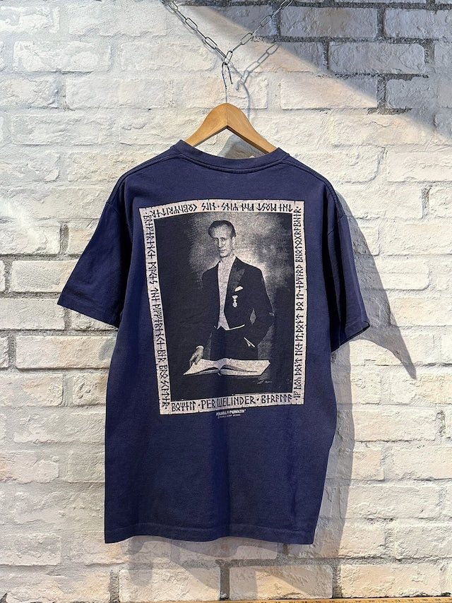 bud_vintage_'s tweet photo. 1990s Powell Peralta “Per Welinder” T-Shirt
Size L
パーウェリンダーってすごい名前だよね
Available at our website
We Ship worldwide
#budvintageclothing #Vintage #80s #90s #00s #y2k #古着 #ヴィンテージ #harajuku #outfit #used #原宿 #powellperalta #perwelinder #oldskate https://t.co/wqsTbigPVc
