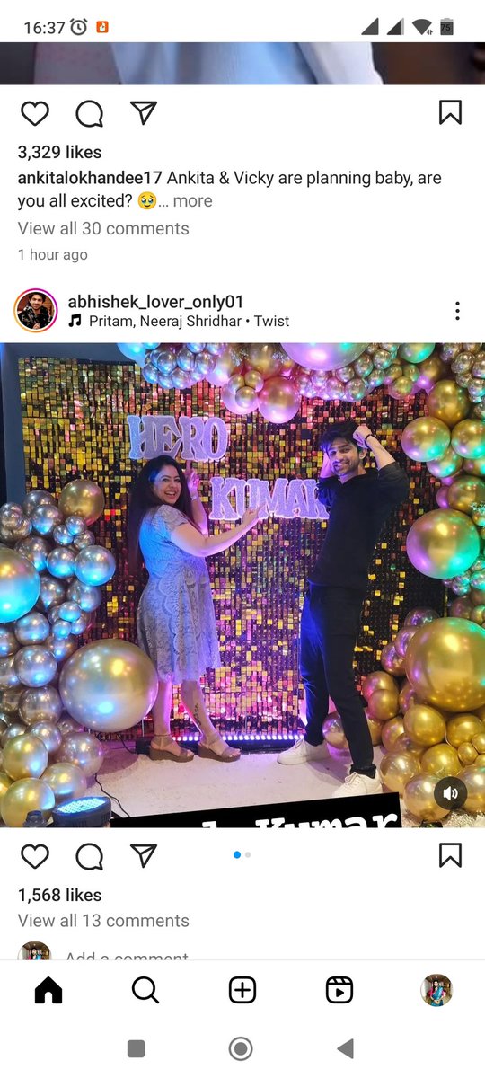 AkhtaryNowshin's tweet photo. @MissOpsie Love birds rab ne banadi jodi https://t.co/inL0U1WzOX