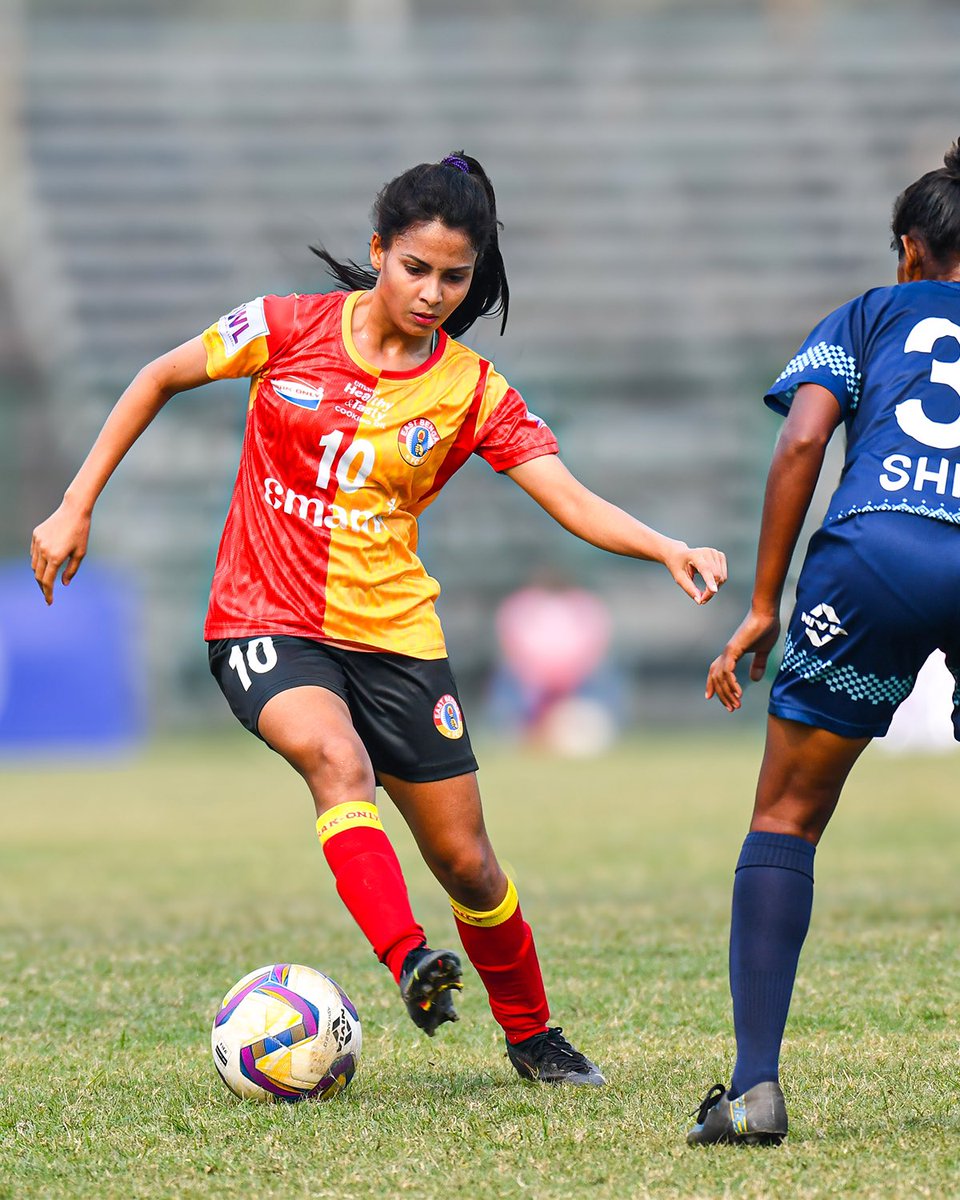 SaveBanFootball's tweet photo. We are happy to see you in action with #EastBengalFC. 👏

#Bangladesh's national women's team player #SanjidaAkhtar was today inaugurated as the first foreign woman footballer in the history of @eastbengal_fc. Congratulations our  champion. 🇧🇩

#SaveBangladeshFootball #SA7 https://t.co/A8BtEqMJwJ