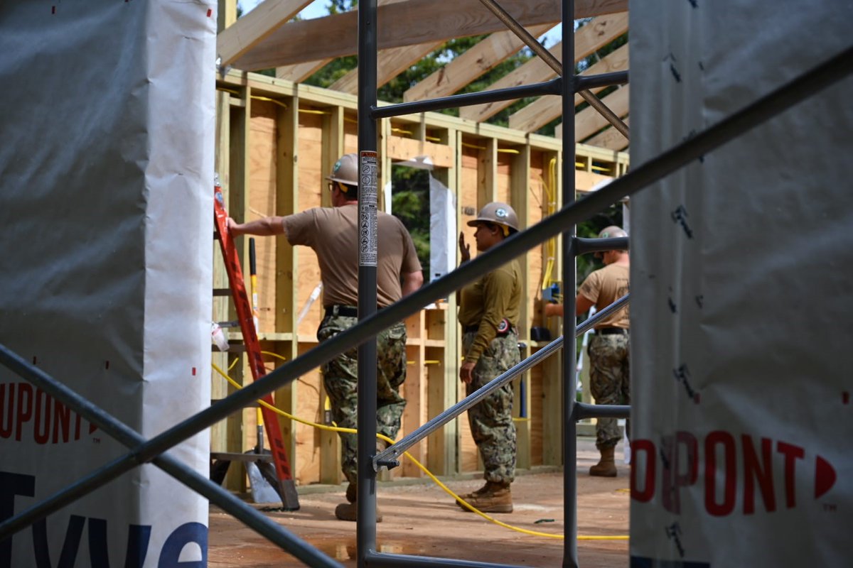 From April to September '23 the @USNavy & @usairforce partnered with Outdoor Odyssey to construct a new cabin in Boswell, PA. This joint mission provided civil engineering services to Laurel Highland camp, which provides services to youth & transitioning veterans. #IRTMission