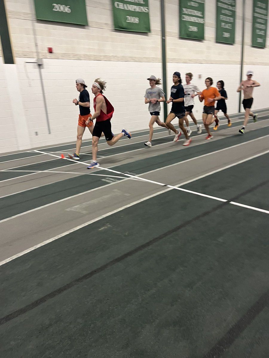 coachtywolf's tweet photo. We don’t rise to the level of our ambitions, but fall to the level of our training. In other words, if you want to be successful as a runner, you need to do the things that will make you successful. Rome wasn’t built in a day… but they were laying brick daily. 🔥🆙 https://t.co/c1QKlQlrkD