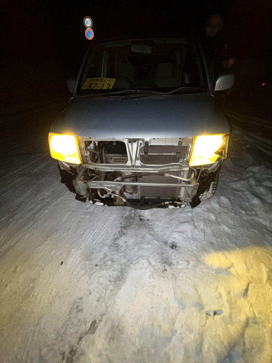 r_____19xx's tweet photo. さよなら僕の雪ドリcar😂😂😂👋👋👋 https://t.co/yVUXoHiGri