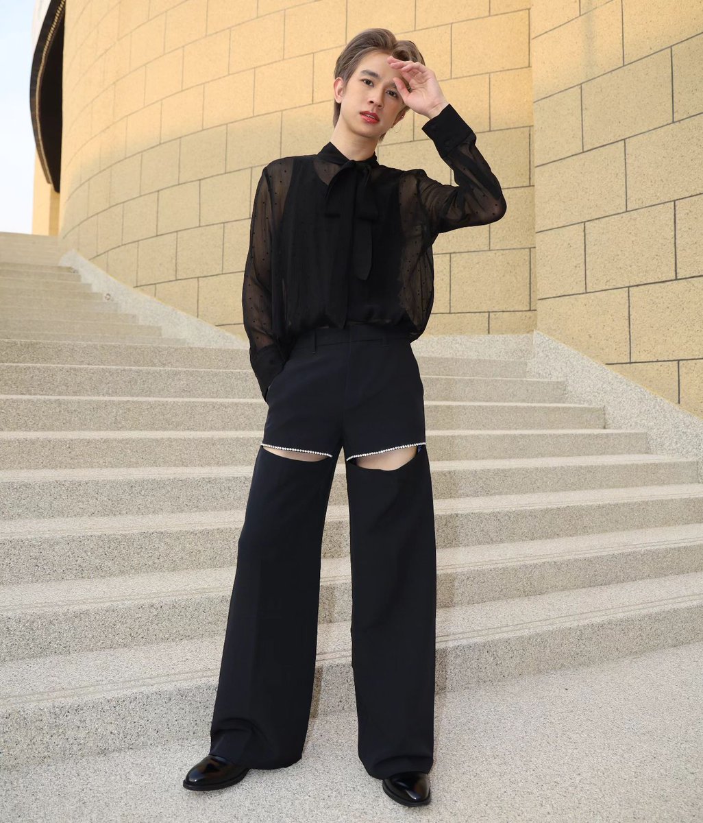 Fluke_Official's tweet image. IG notemakeup : แจกความสดใส @.fluke_natouch
🔗 : instagram.com/p/C2uLHCGrkoQ/

#KennethColeTH 
#KennethCole
#เจ้าแก้มก้อน
#fluke_natouch